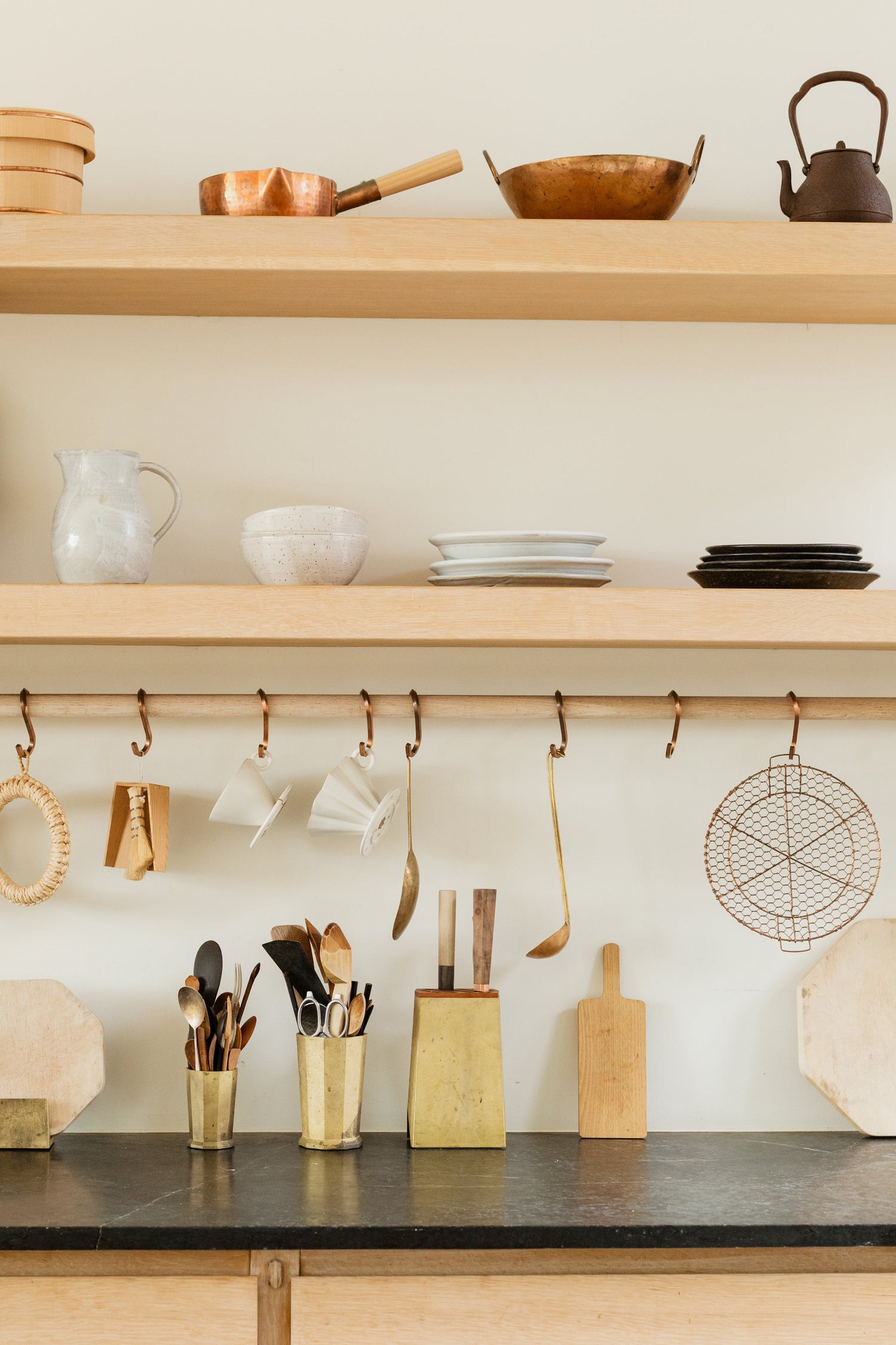 Kitchen &amp; Appliances